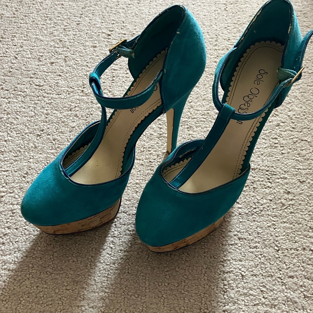 Elegant Teal Platform Heels